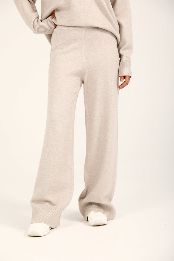 CASHMERE HANDFEEL SWEATER KNIT TROUSER